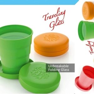 Traveling glass